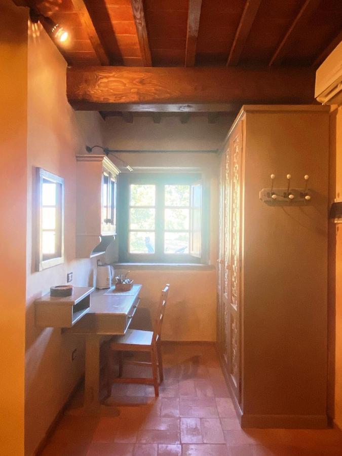 I Quattro Elementi Bed & Breakfast Volterra Bagian luar foto